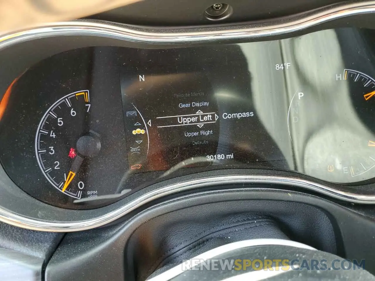 9 Photograph of a damaged car 1C4RJEAG3KC698523 JEEP GRAND CHER 2019