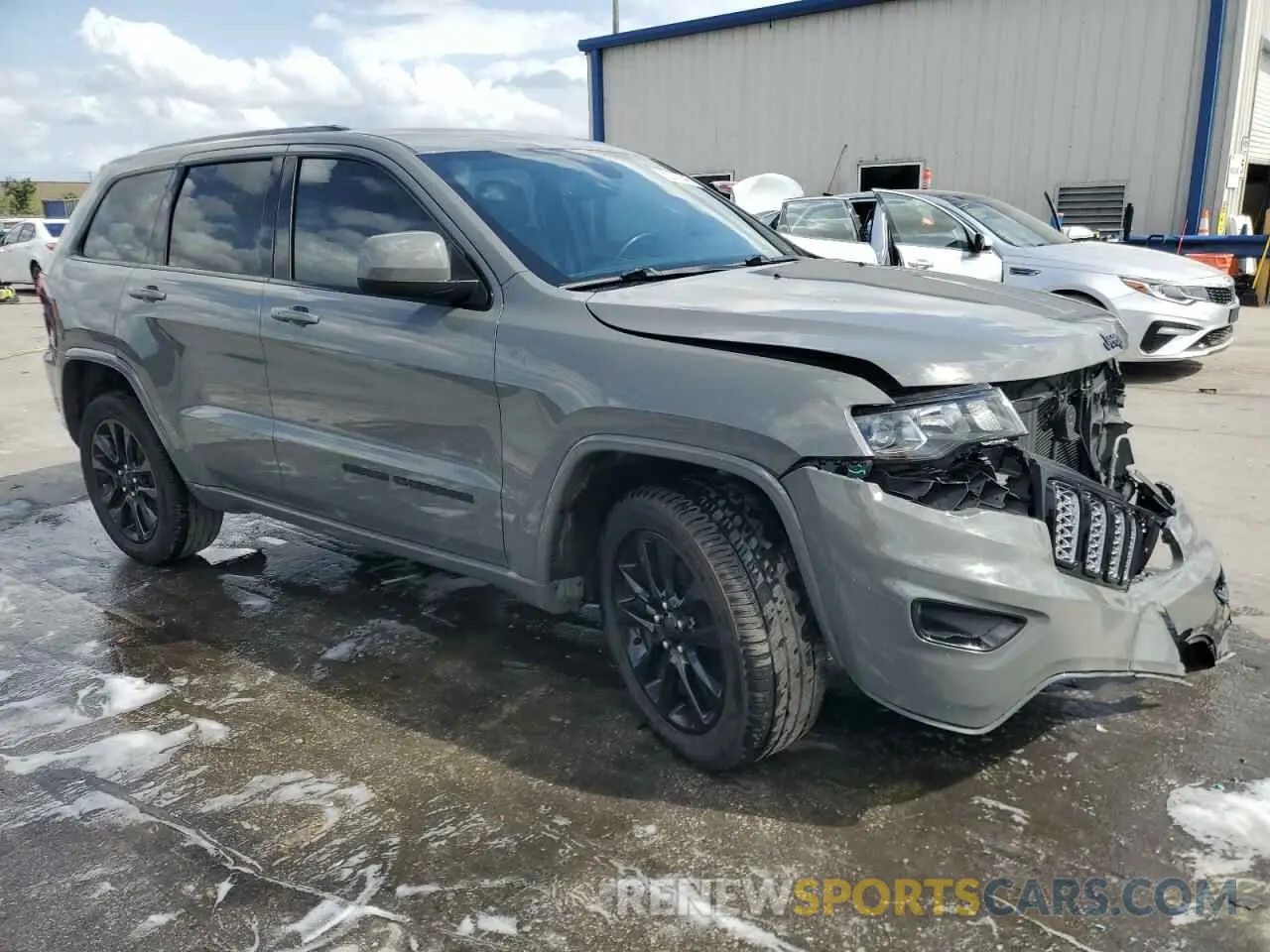 4 Фотография поврежденного автомобиля 1C4RJEAG3KC811211 JEEP GRAND CHER 2019