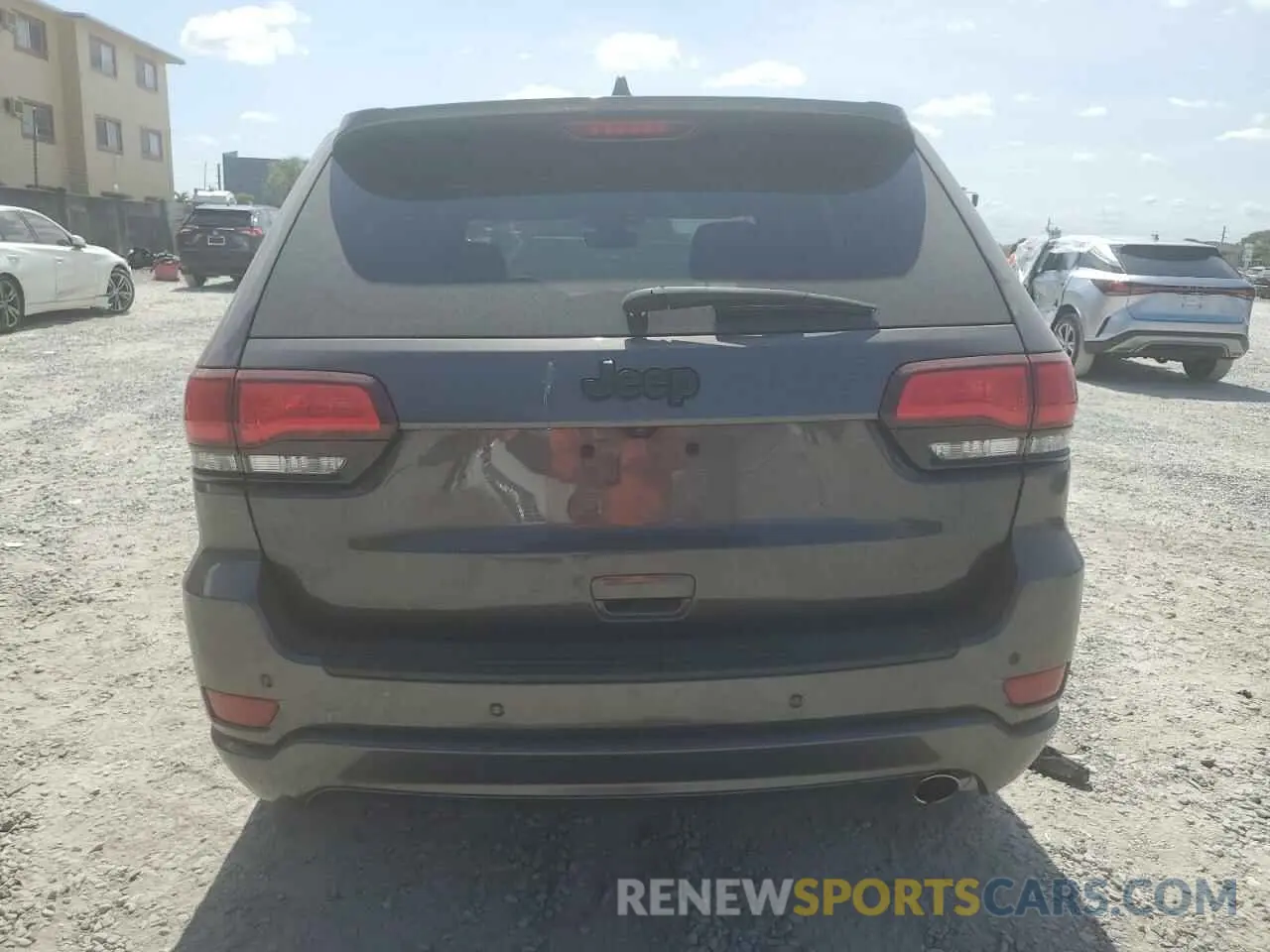 6 Photograph of a damaged car 1C4RJEAG7KC672863 JEEP GRAND CHER 2019