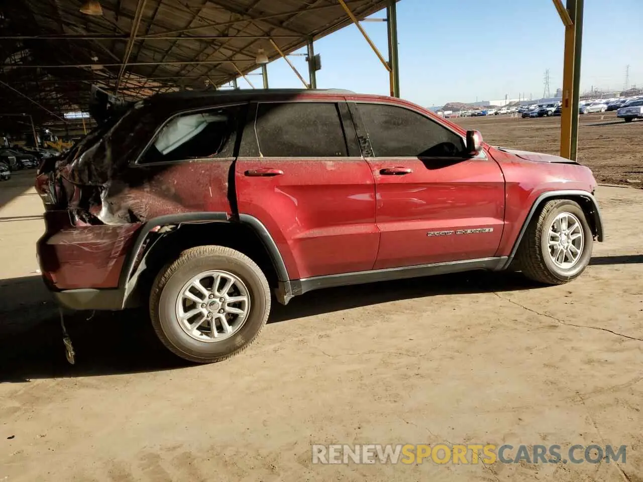 3 Photograph of a damaged car 1C4RJEAG8KC543417 JEEP GRAND CHER 2019
