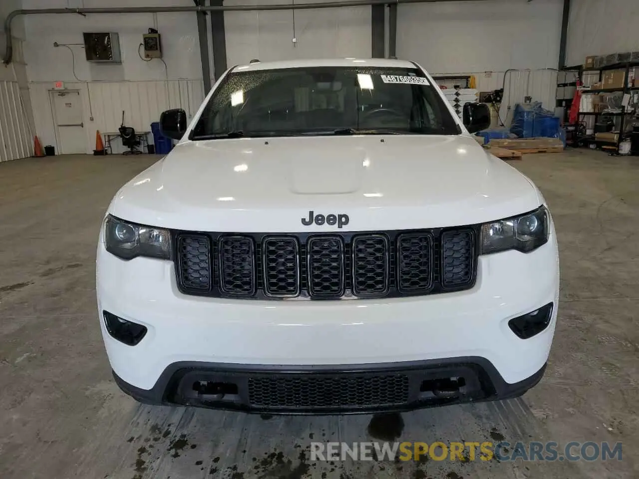 5 Photograph of a damaged car 1C4RJEAGXKC572014 JEEP GRAND CHER 2019