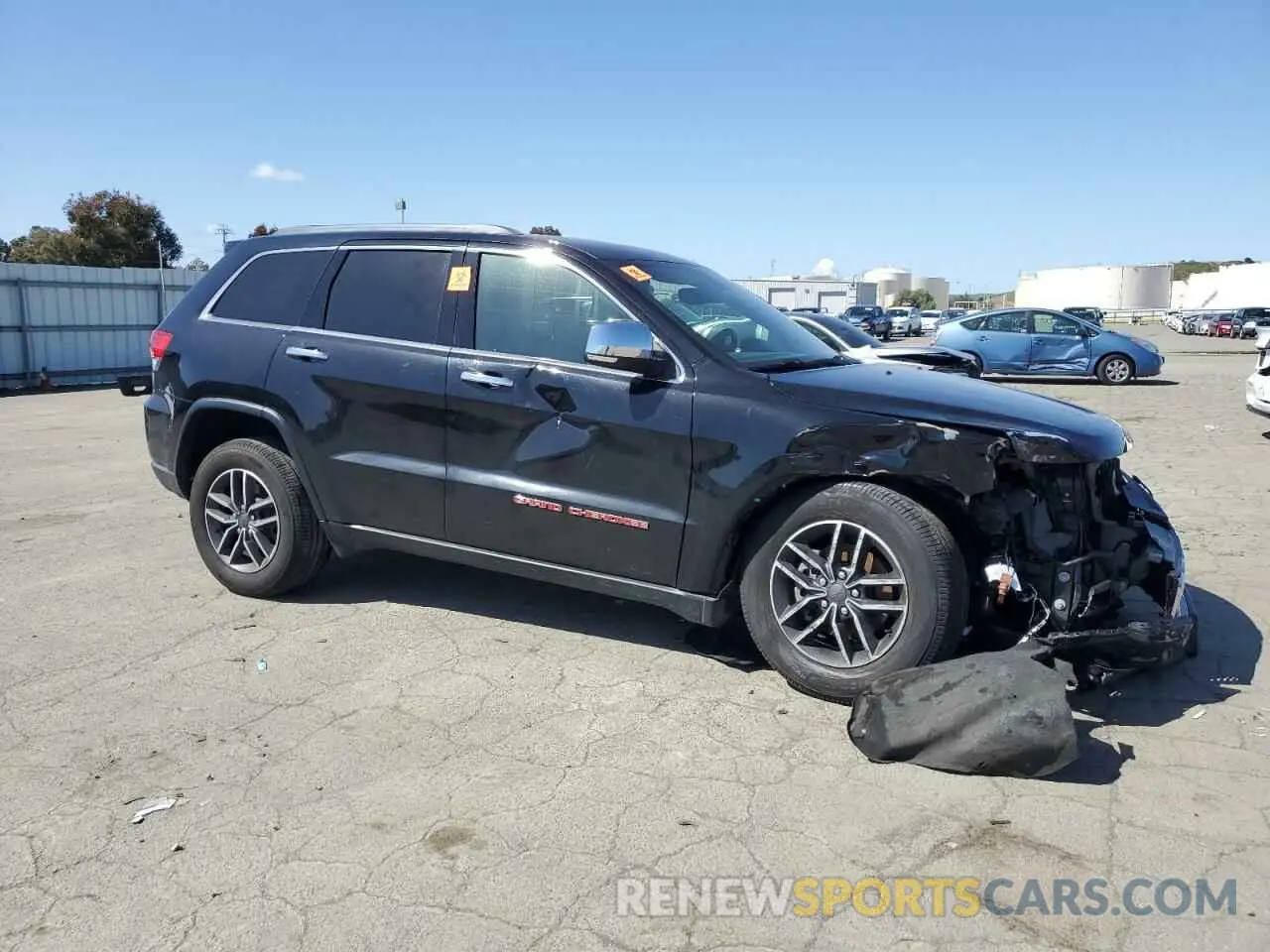 4 Фотография поврежденного автомобиля 1C4RJEBG0KC675442 JEEP GRAND CHER 2019