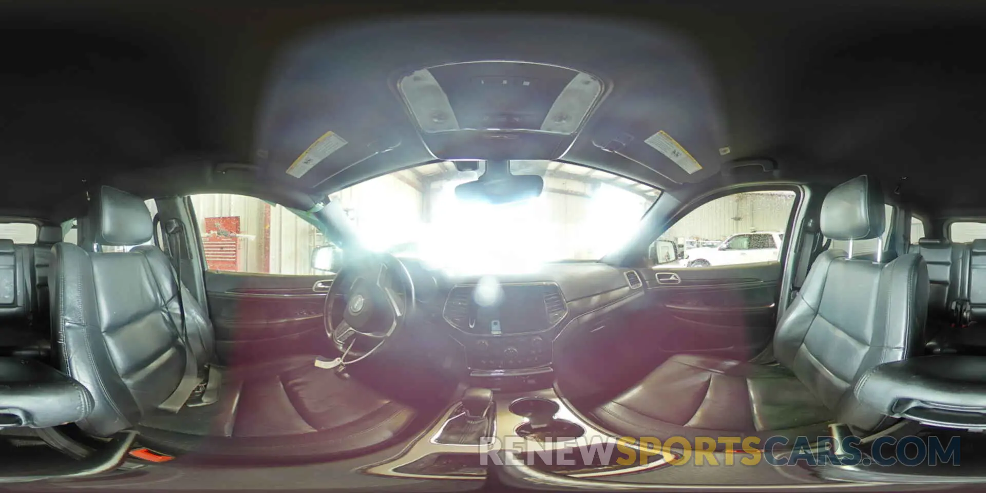 15 Фотография поврежденного автомобиля 1C4RJEBG1KC845727 JEEP GRAND CHER 2019