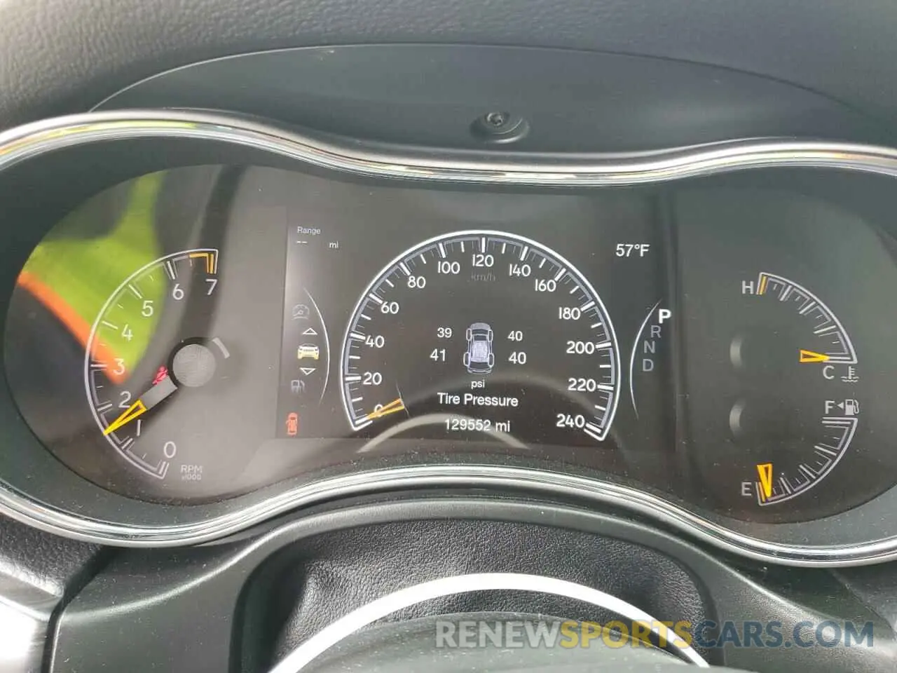 9 Фотография поврежденного автомобиля 1C4RJEBG2KC797509 JEEP GRAND CHER 2019