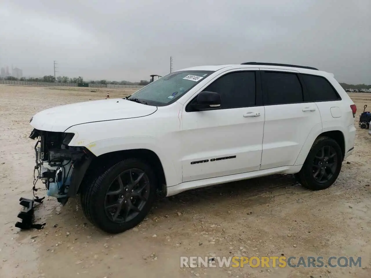 1 Photograph of a damaged car 1C4RJEBG4KC698559 JEEP GRAND CHER 2019