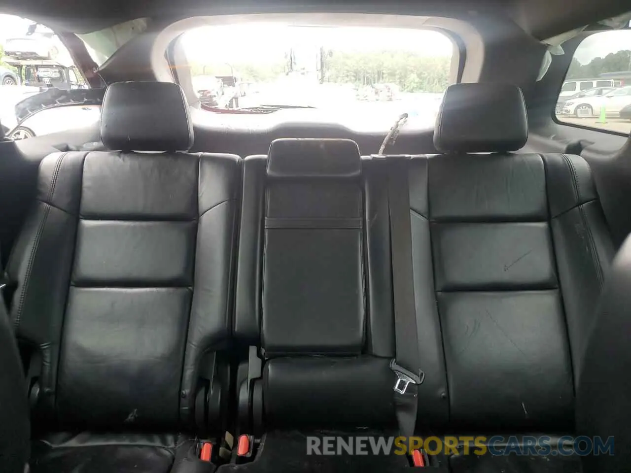 10 Photograph of a damaged car 1C4RJEBG6KC656832 JEEP GRAND CHER 2019