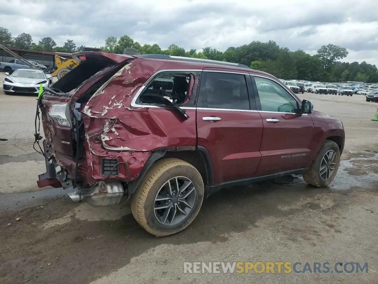 3 Photograph of a damaged car 1C4RJEBG6KC656832 JEEP GRAND CHER 2019