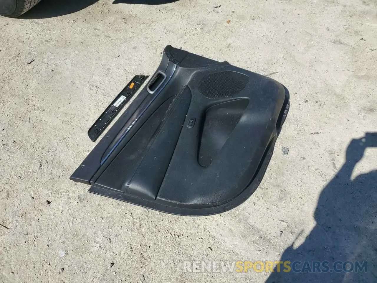 12 Фотография поврежденного автомобиля 1C4RJEBG7KC656564 JEEP GRAND CHER 2019