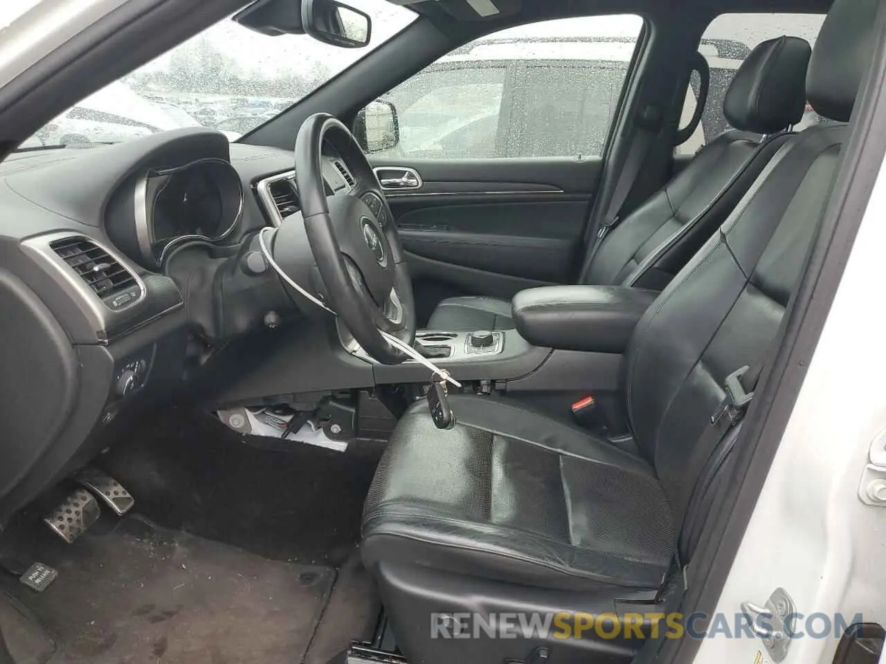7 Photograph of a damaged car 1C4RJEBG7KC715791 JEEP GRAND CHER 2019