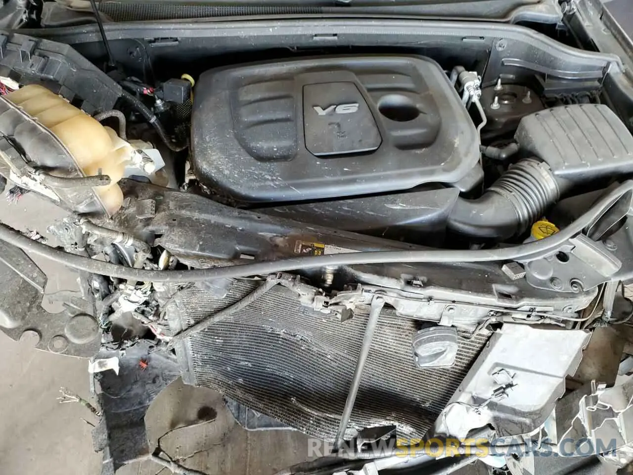14 Photograph of a damaged car 1C4RJEBGXKC656686 JEEP GRAND CHER 2019