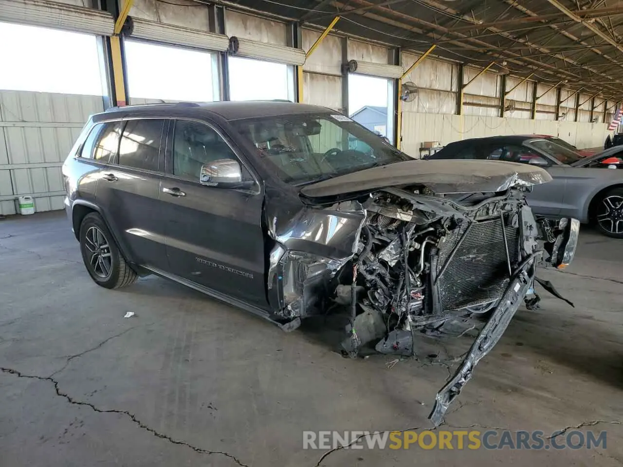 4 Photograph of a damaged car 1C4RJEBGXKC656686 JEEP GRAND CHER 2019