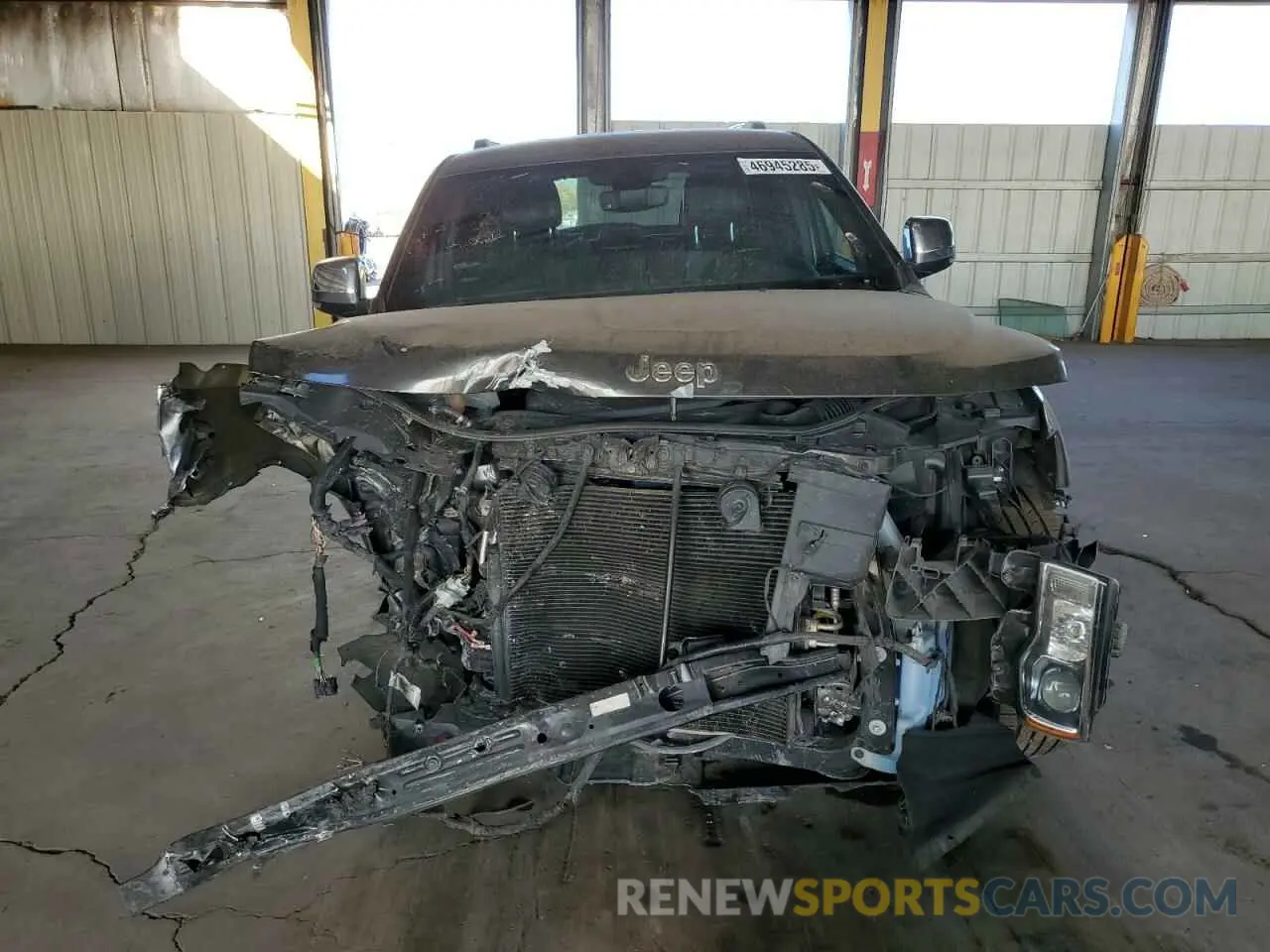 5 Photograph of a damaged car 1C4RJEBGXKC656686 JEEP GRAND CHER 2019