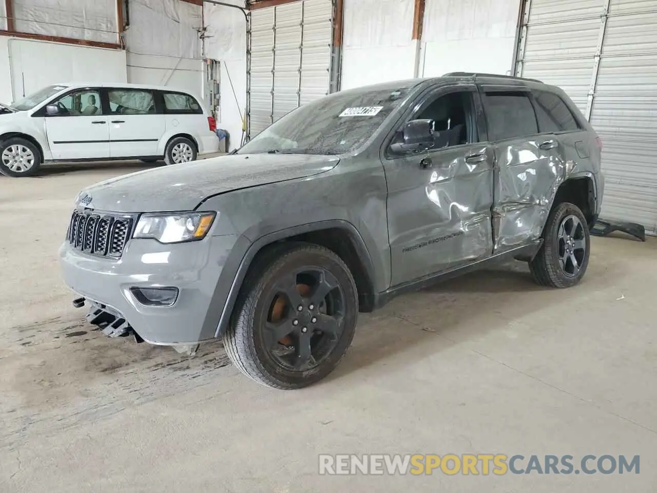 1 Photograph of a damaged car 1C4RJFAG0KC760594 JEEP GRAND CHER 2019