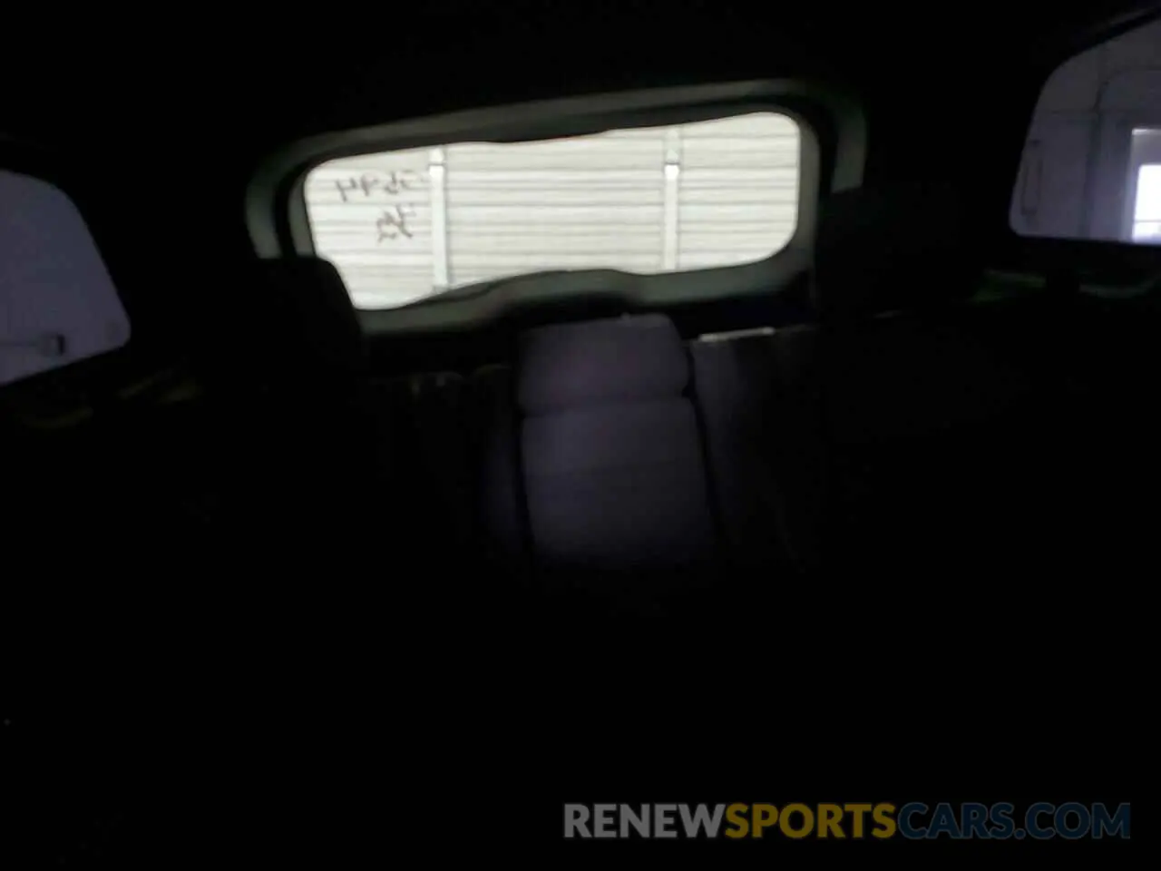 10 Photograph of a damaged car 1C4RJFAG0KC760594 JEEP GRAND CHER 2019