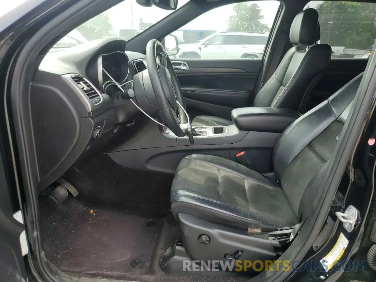 7 Photograph of a damaged car 1C4RJFAG1KC587555 JEEP GRAND CHER 2019