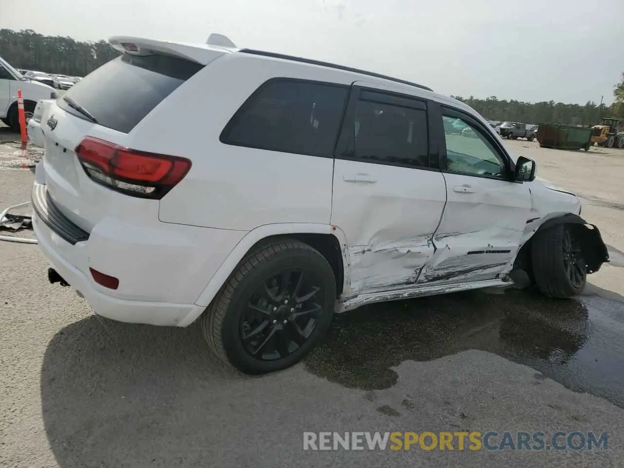 3 Photograph of a damaged car 1C4RJFAG1KC587796 JEEP GRAND CHER 2019