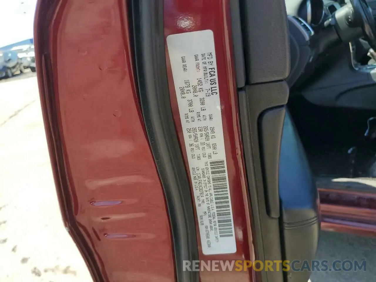 13 Photograph of a damaged car 1C4RJFAG1KC837814 JEEP GRAND CHER 2019