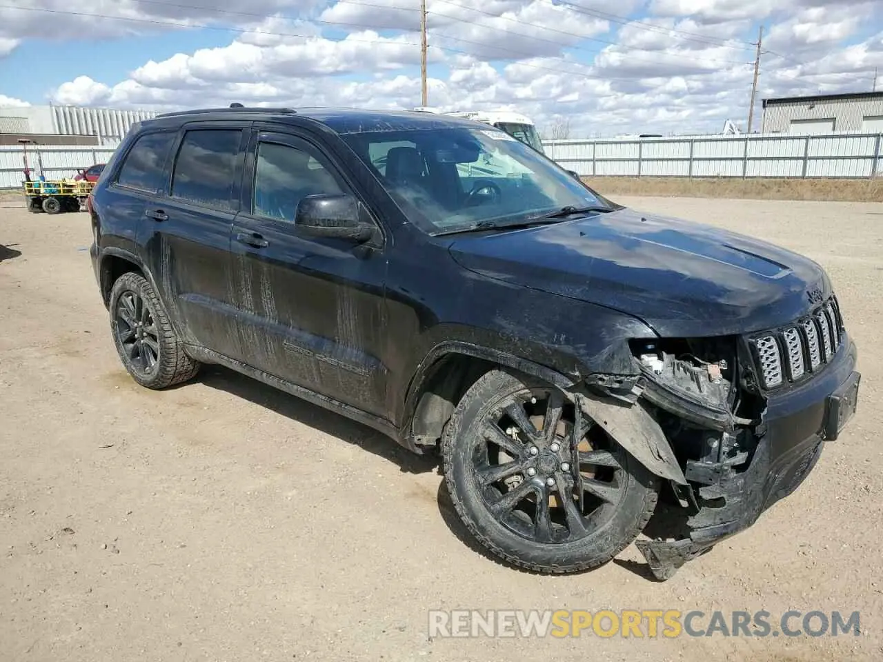 4 Photograph of a damaged car 1C4RJFAG1KC837912 JEEP GRAND CHER 2019