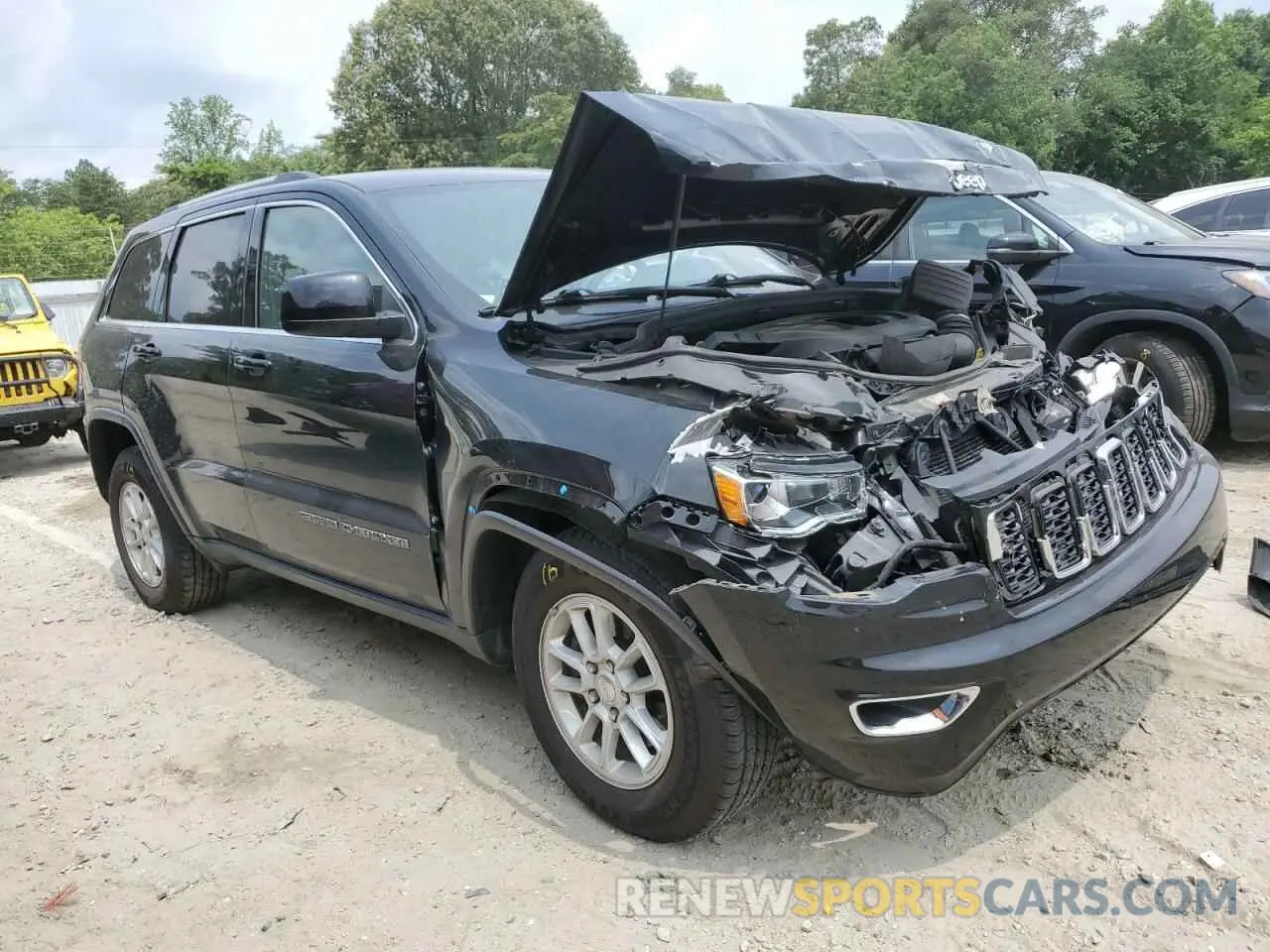 4 Photograph of a damaged car 1C4RJFAG1KC855133 JEEP GRAND CHER 2019