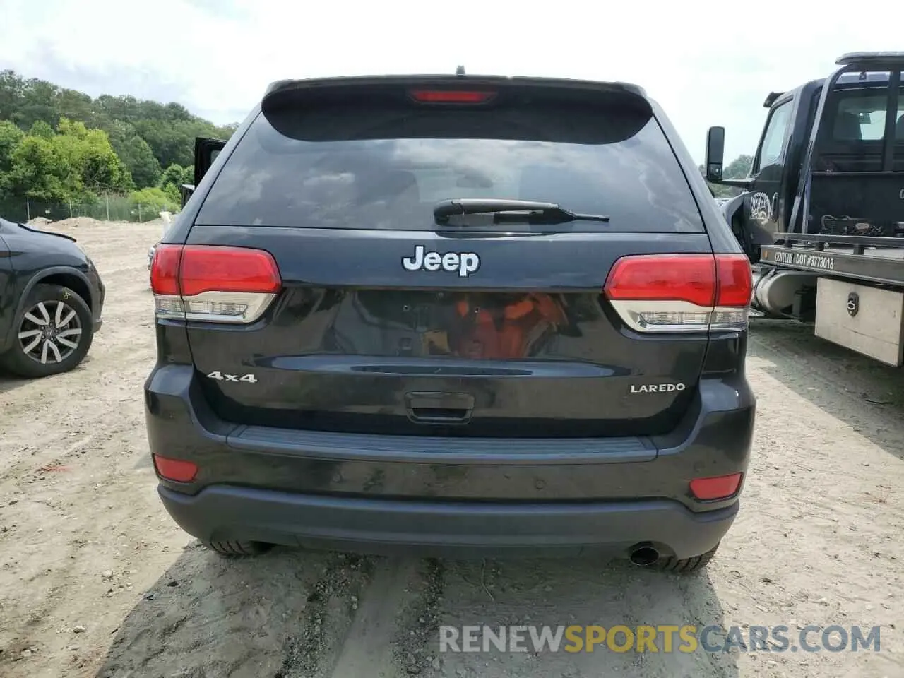 6 Photograph of a damaged car 1C4RJFAG1KC855133 JEEP GRAND CHER 2019