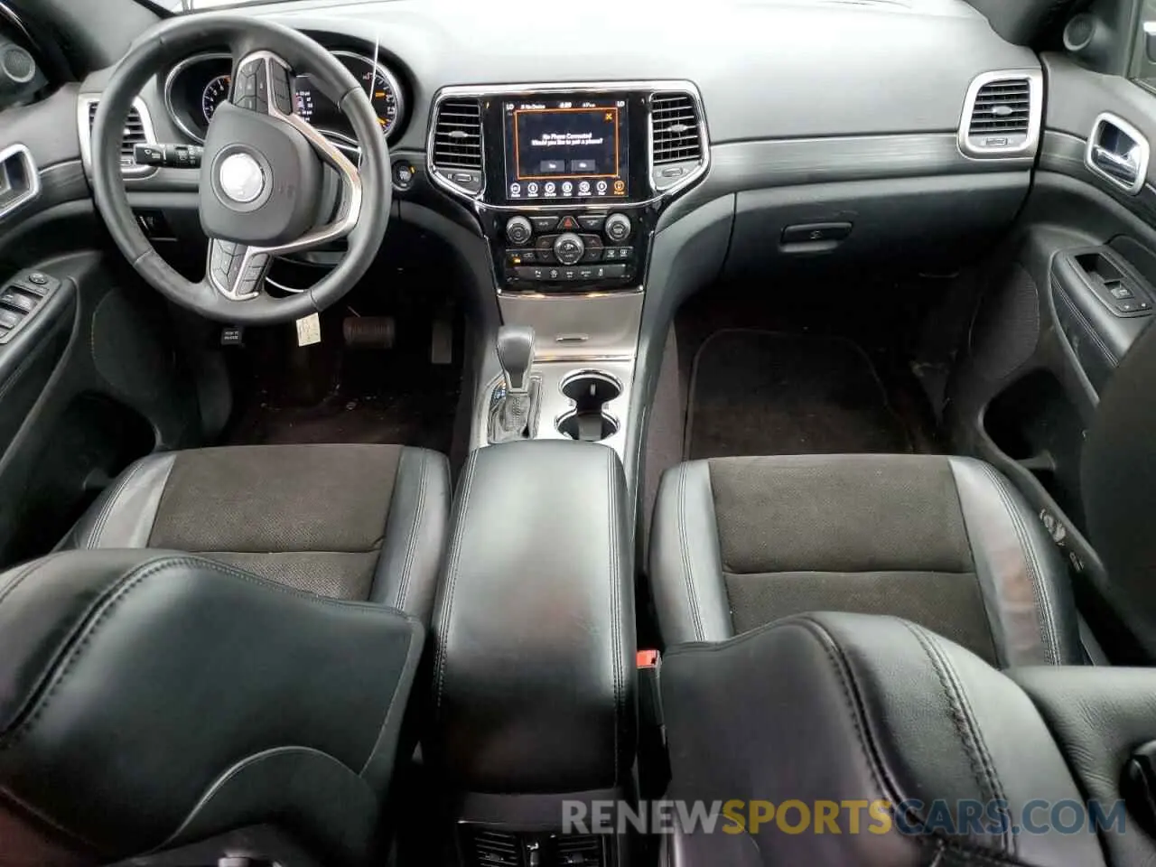 8 Photograph of a damaged car 1C4RJFAG2KC561899 JEEP GRAND CHER 2019