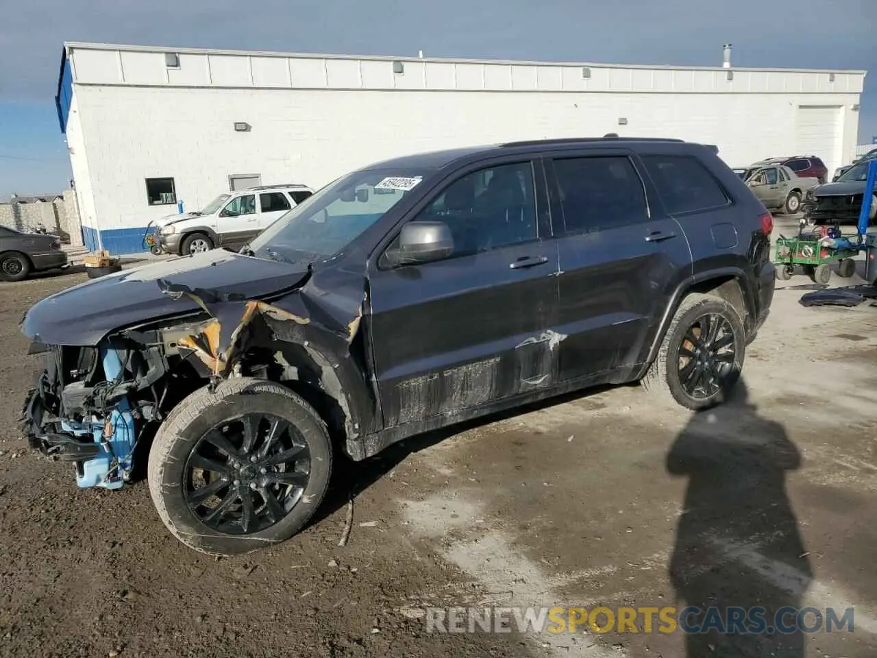 1 Фотография поврежденного автомобиля 1C4RJFAG2KC609482 JEEP GRAND CHER 2019