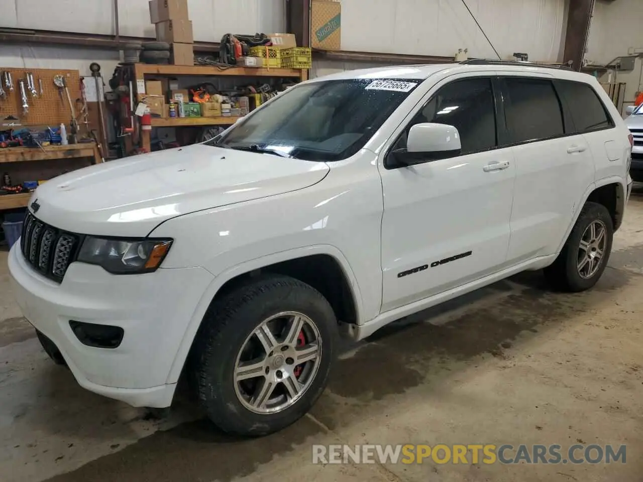 1 Фотография поврежденного автомобиля 1C4RJFAG2KC758751 JEEP GRAND CHER 2019
