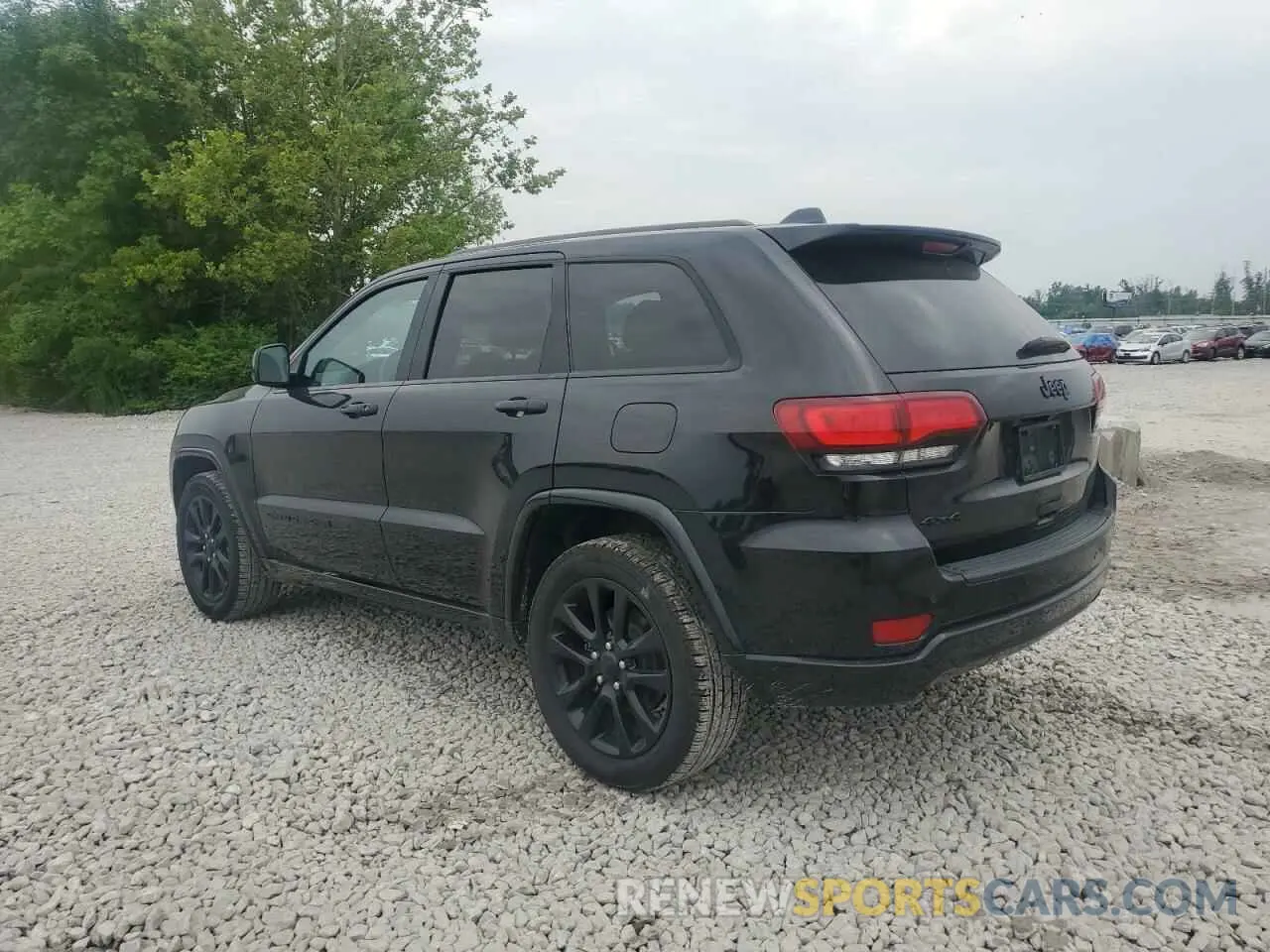 2 Photograph of a damaged car 1C4RJFAG2KC819595 JEEP GRAND CHER 2019