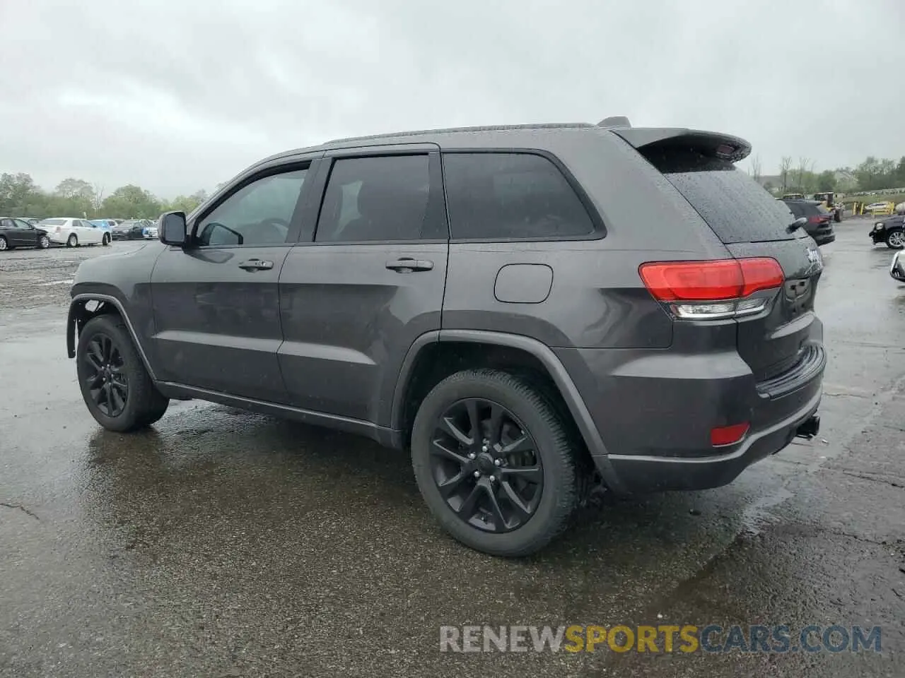 2 Photograph of a damaged car 1C4RJFAG4KC528743 JEEP GRAND CHER 2019