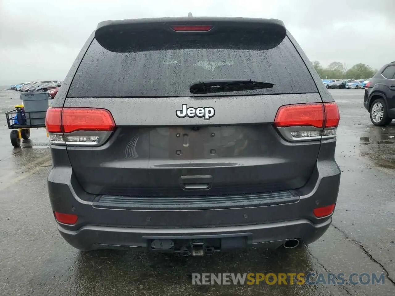 6 Photograph of a damaged car 1C4RJFAG4KC528743 JEEP GRAND CHER 2019