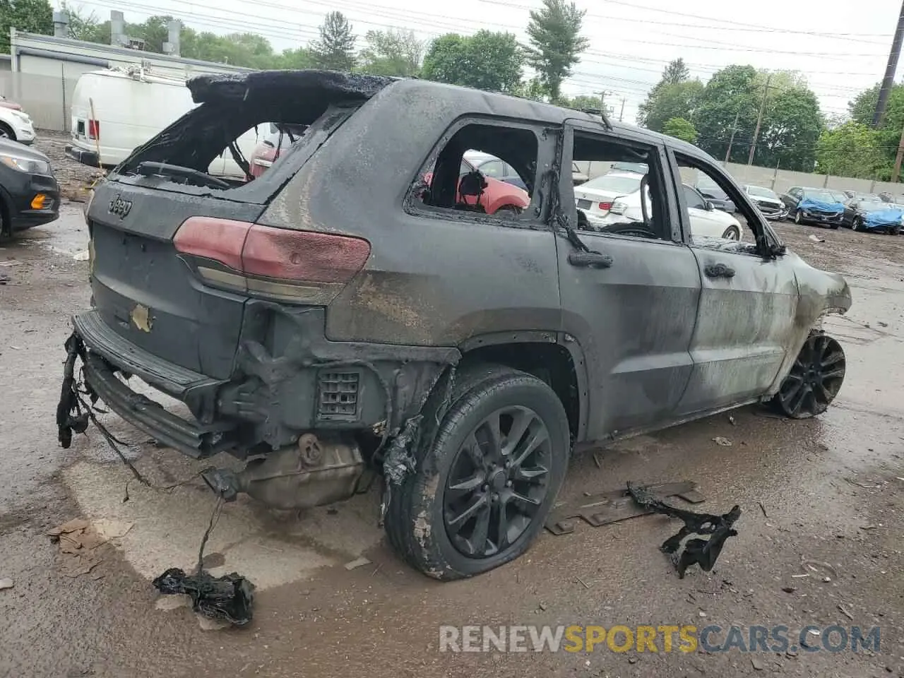 3 Photograph of a damaged car 1C4RJFAG5KC702044 JEEP GRAND CHER 2019