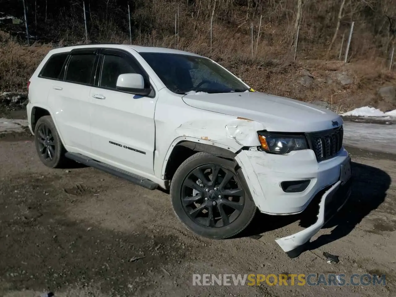4 Photograph of a damaged car 1C4RJFAG5KC837931 JEEP GRAND CHER 2019
