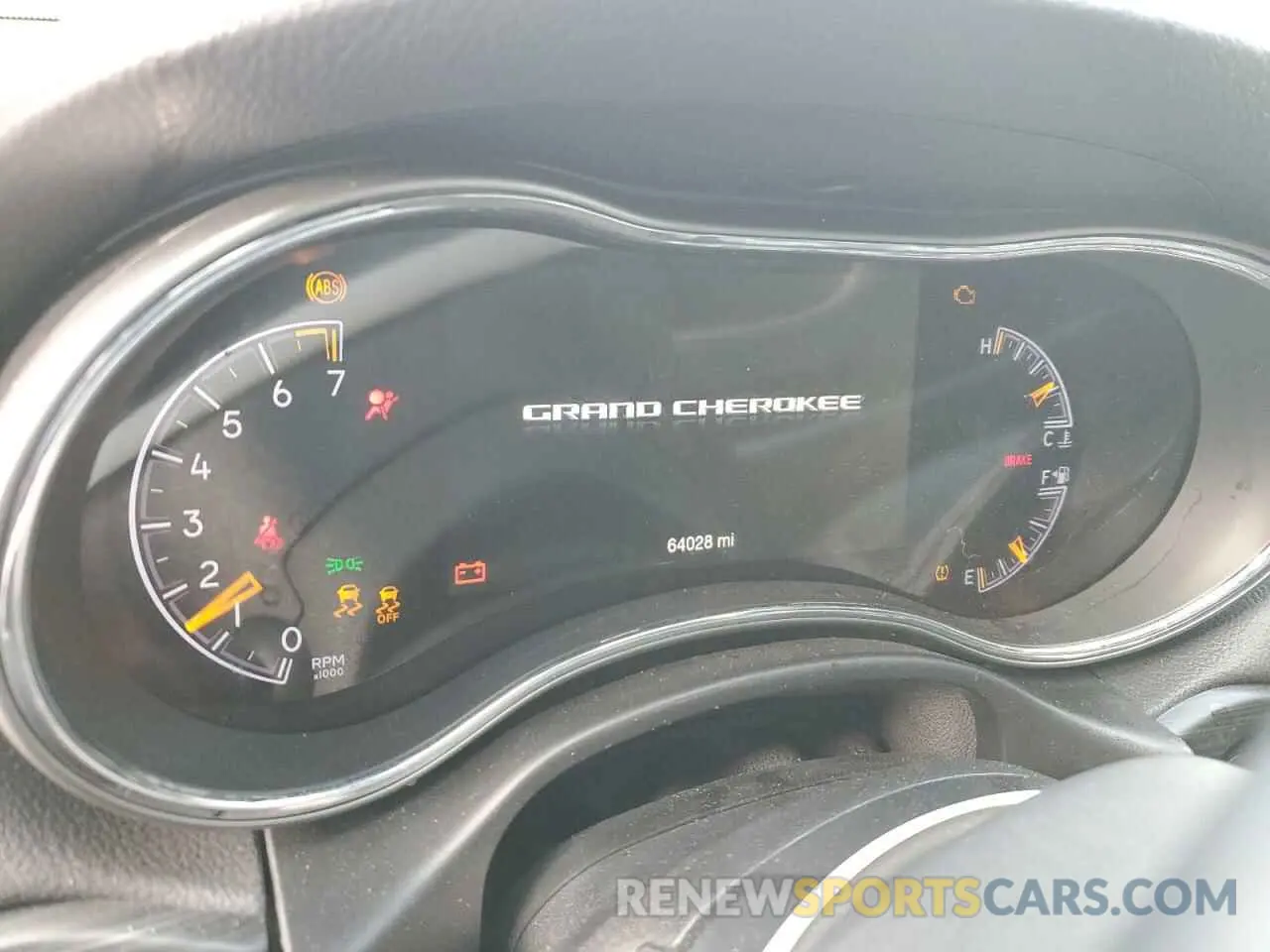 9 Photograph of a damaged car 1C4RJFAG6KC545575 JEEP GRAND CHER 2019