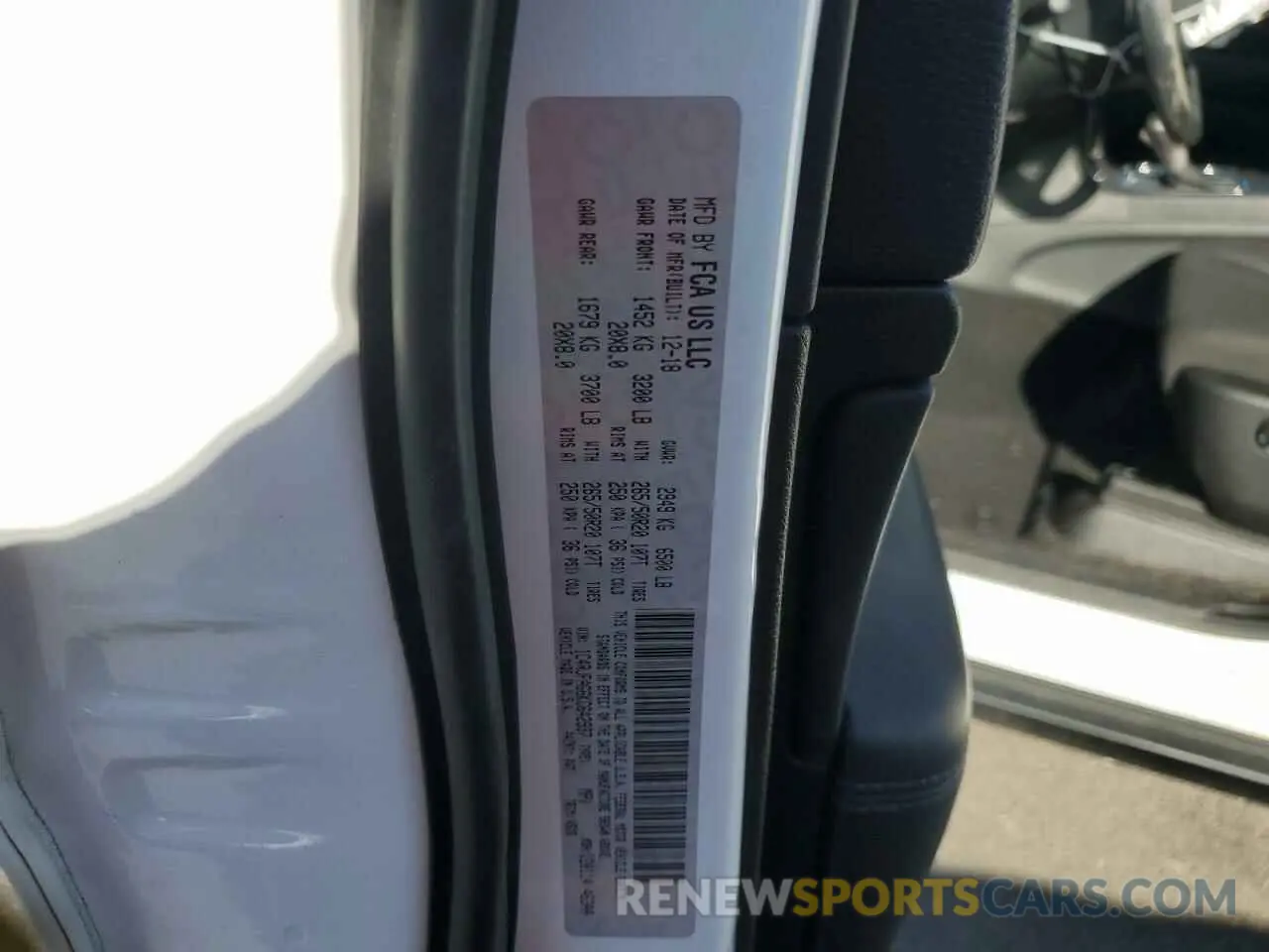 13 Photograph of a damaged car 1C4RJFAG6KC642937 JEEP GRAND CHER 2019