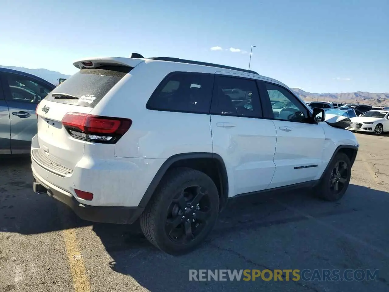 3 Photograph of a damaged car 1C4RJFAG6KC642937 JEEP GRAND CHER 2019