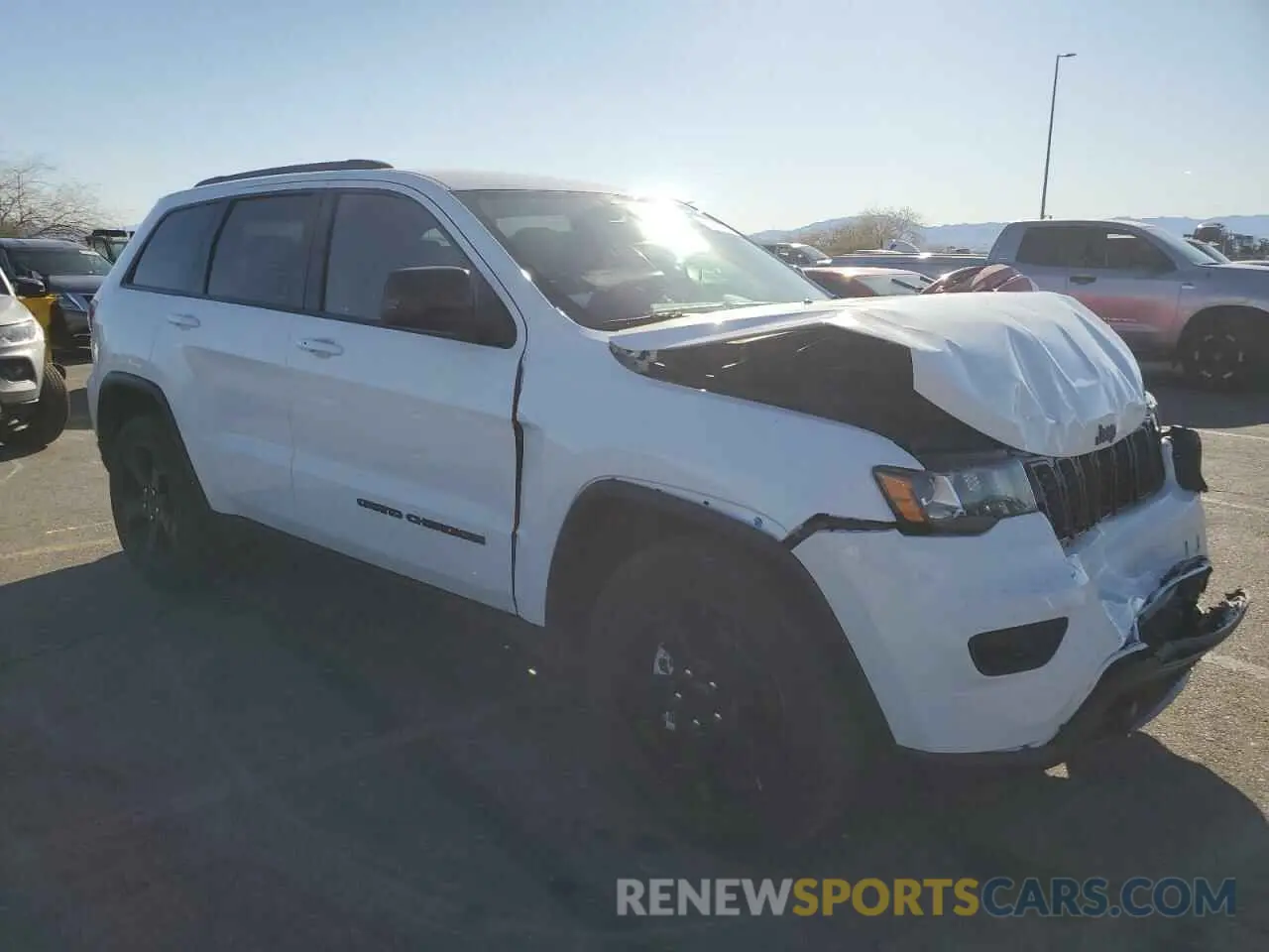 4 Photograph of a damaged car 1C4RJFAG6KC642937 JEEP GRAND CHER 2019
