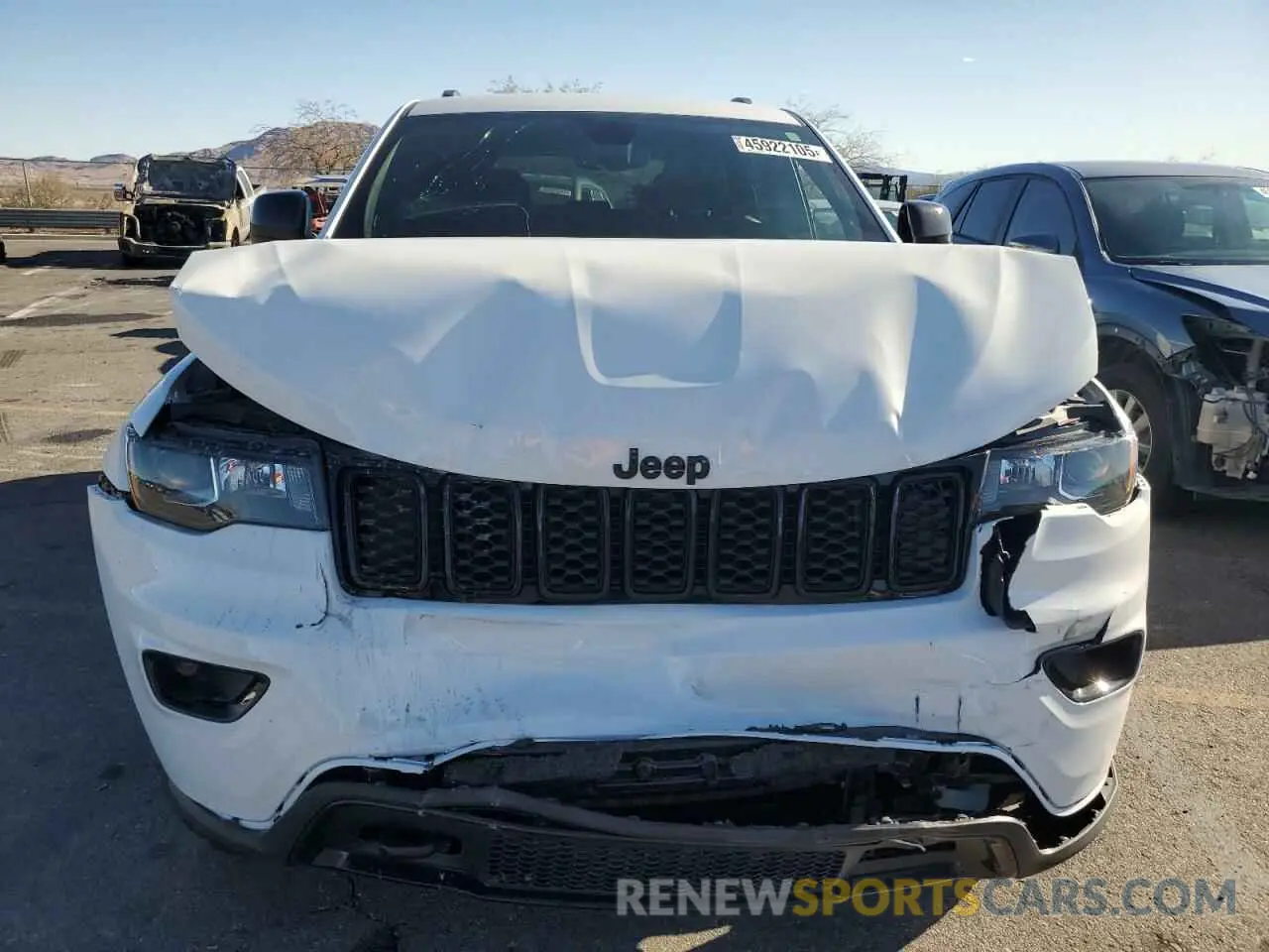5 Photograph of a damaged car 1C4RJFAG6KC642937 JEEP GRAND CHER 2019