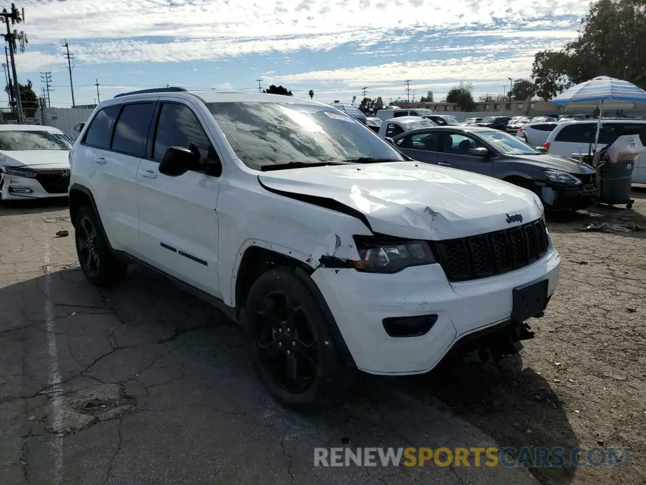 4 Photograph of a damaged car 1C4RJFAG7KC537517 JEEP GRAND CHER 2019