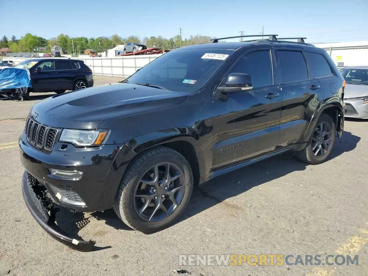 1 Photograph of a damaged car 1C4RJFBG0KC628112 JEEP GRAND CHER 2019