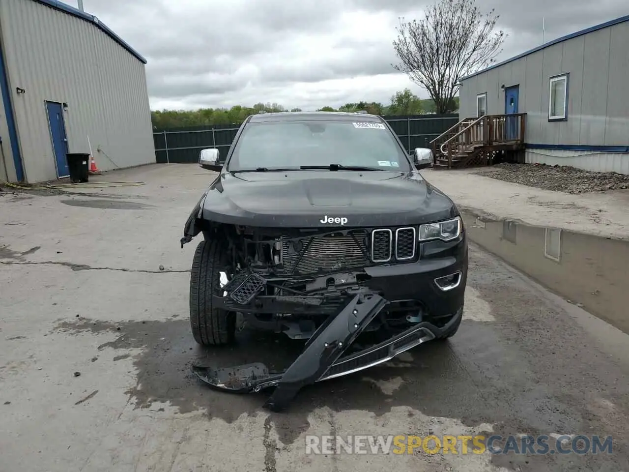 5 Photograph of a damaged car 1C4RJFBG0KC696863 JEEP GRAND CHER 2019