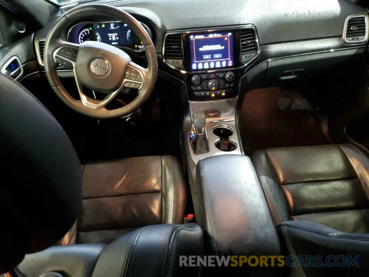 8 Photograph of a damaged car 1C4RJFBG0KC703519 JEEP GRAND CHER 2019