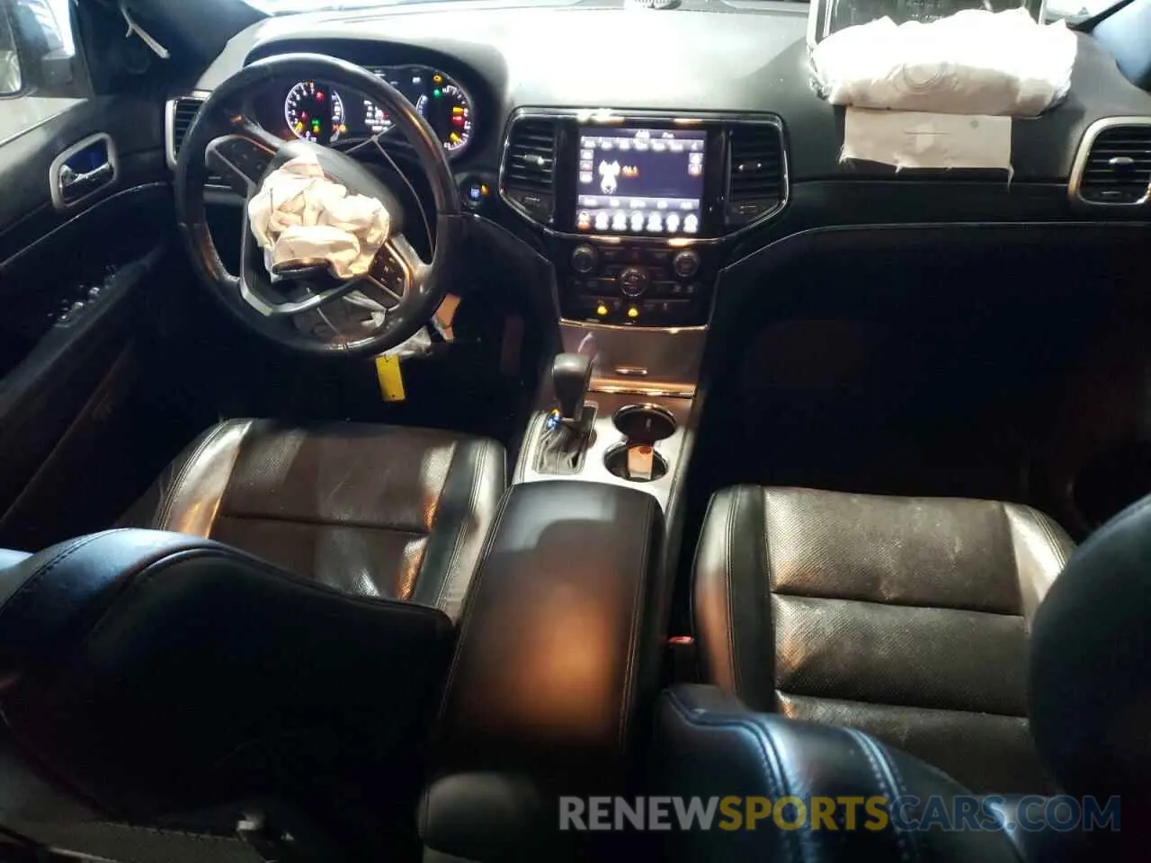 8 Photograph of a damaged car 1C4RJFBG0KC756804 JEEP GRAND CHER 2019