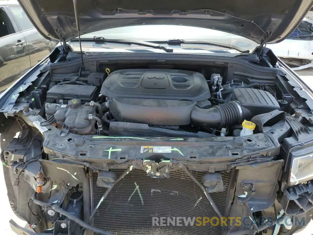 12 Photograph of a damaged car 1C4RJFBG0KC800476 JEEP GRAND CHER 2019