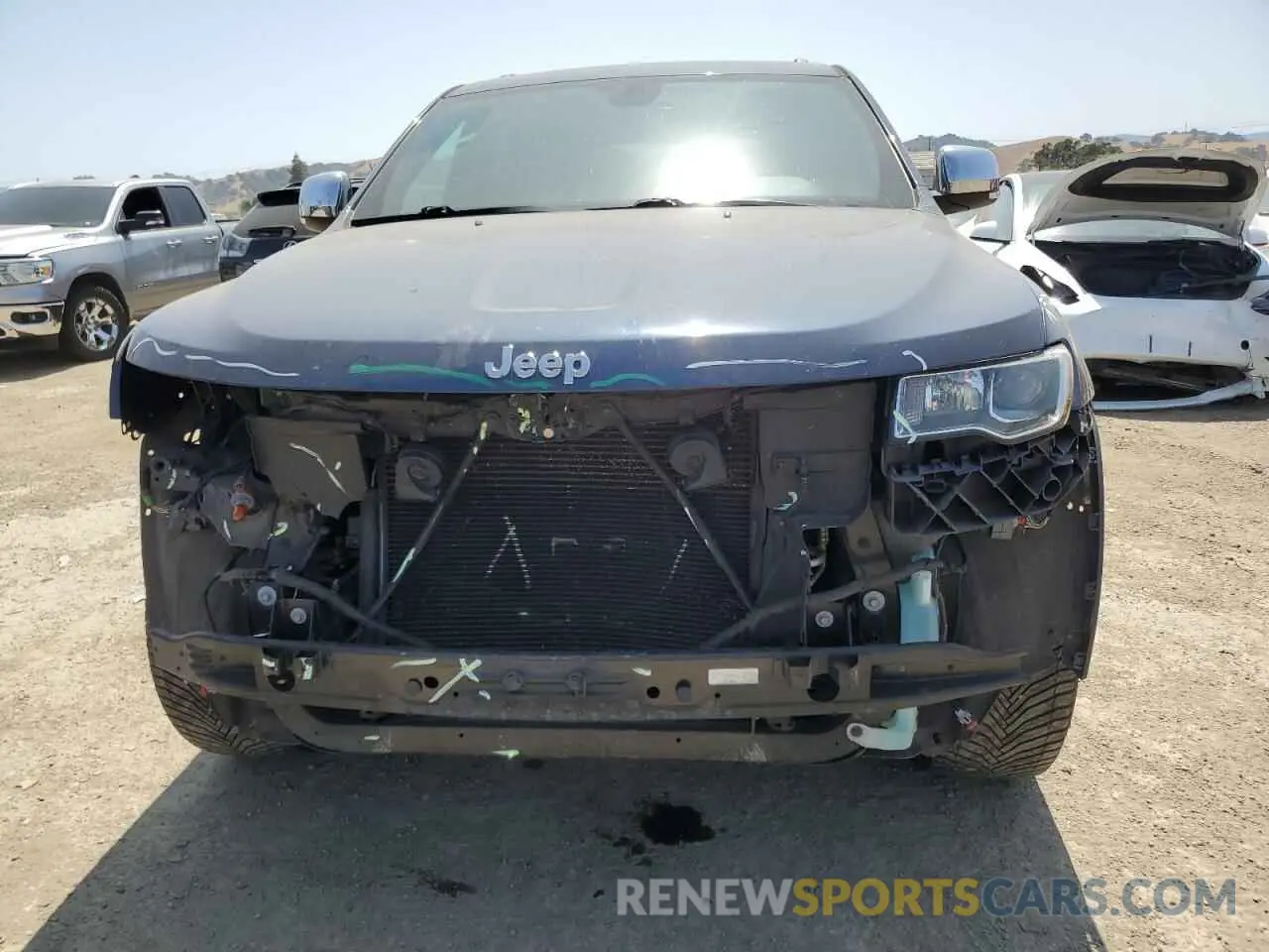 5 Photograph of a damaged car 1C4RJFBG0KC800476 JEEP GRAND CHER 2019