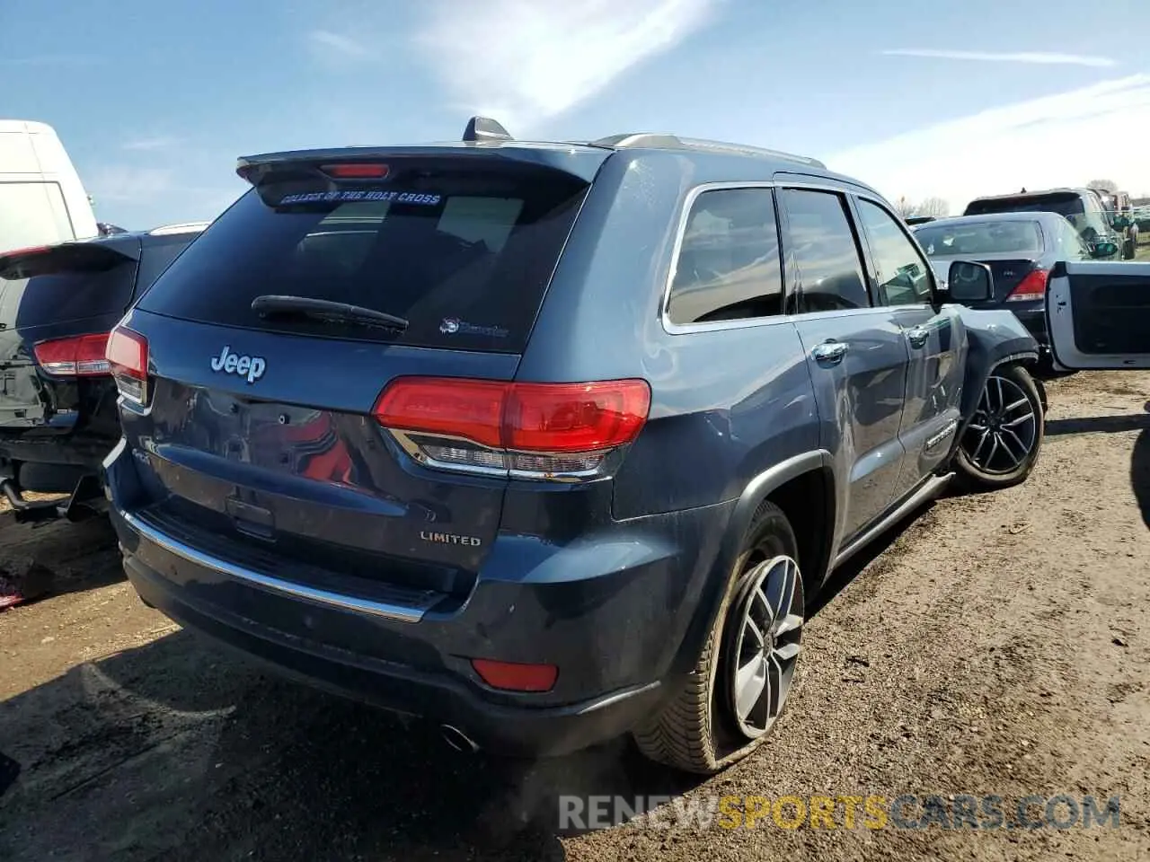 3 Photograph of a damaged car 1C4RJFBG0KC830433 JEEP GRAND CHER 2019