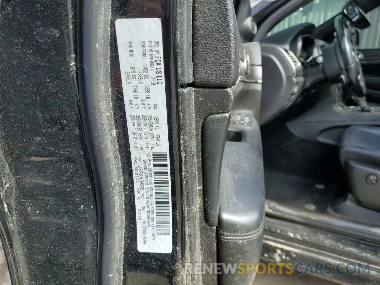 13 Photograph of a damaged car 1C4RJFBG0KC842789 JEEP GRAND CHER 2019