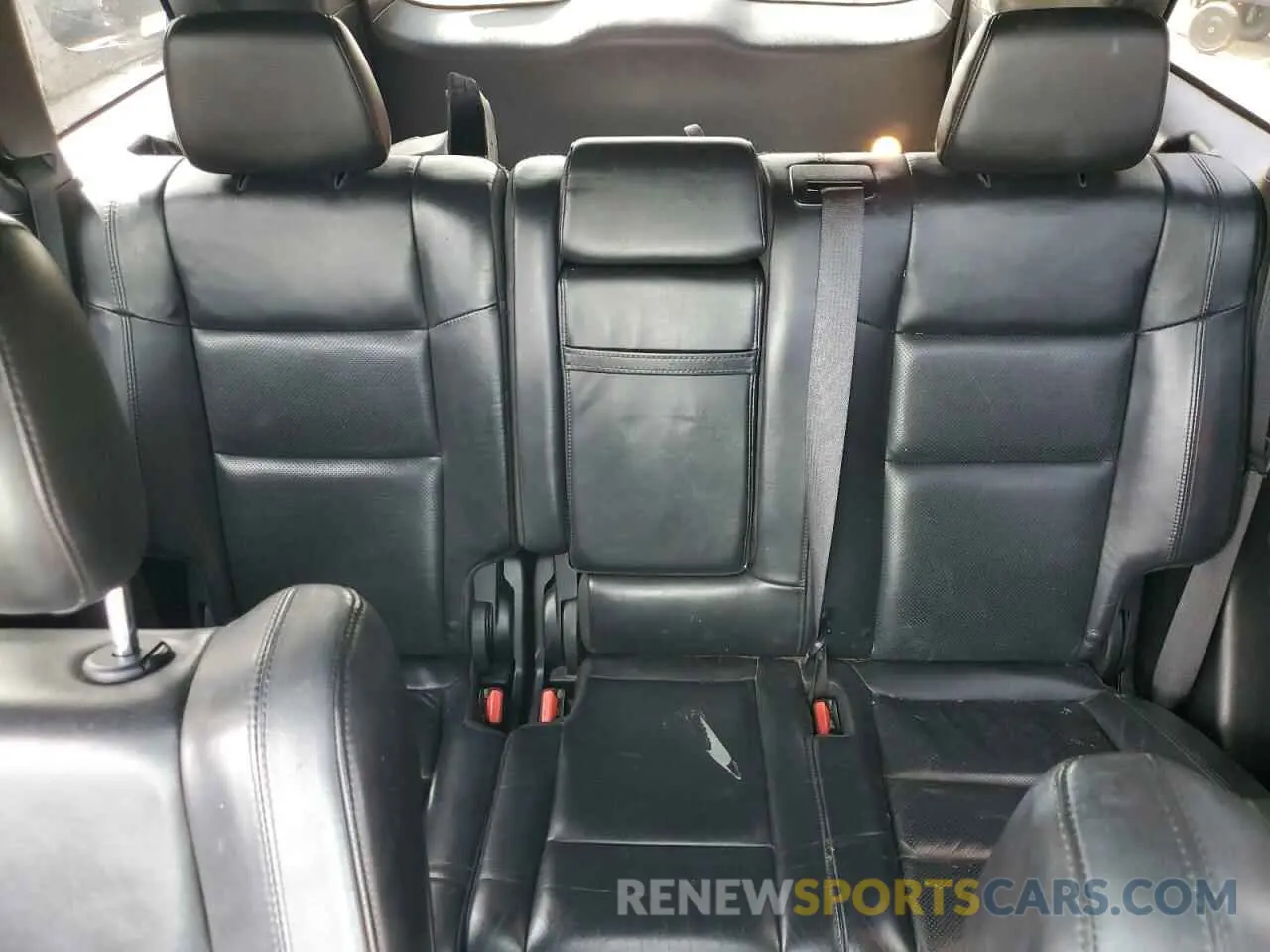 10 Фотография поврежденного автомобиля 1C4RJFBG2KC677439 JEEP GRAND CHER 2019