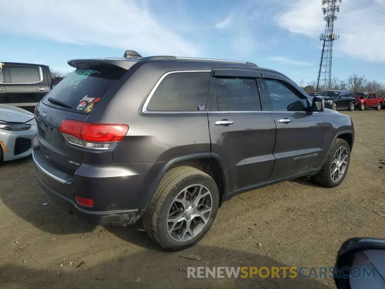 3 Photograph of a damaged car 1C4RJFBG4KC540597 JEEP GRAND CHER 2019