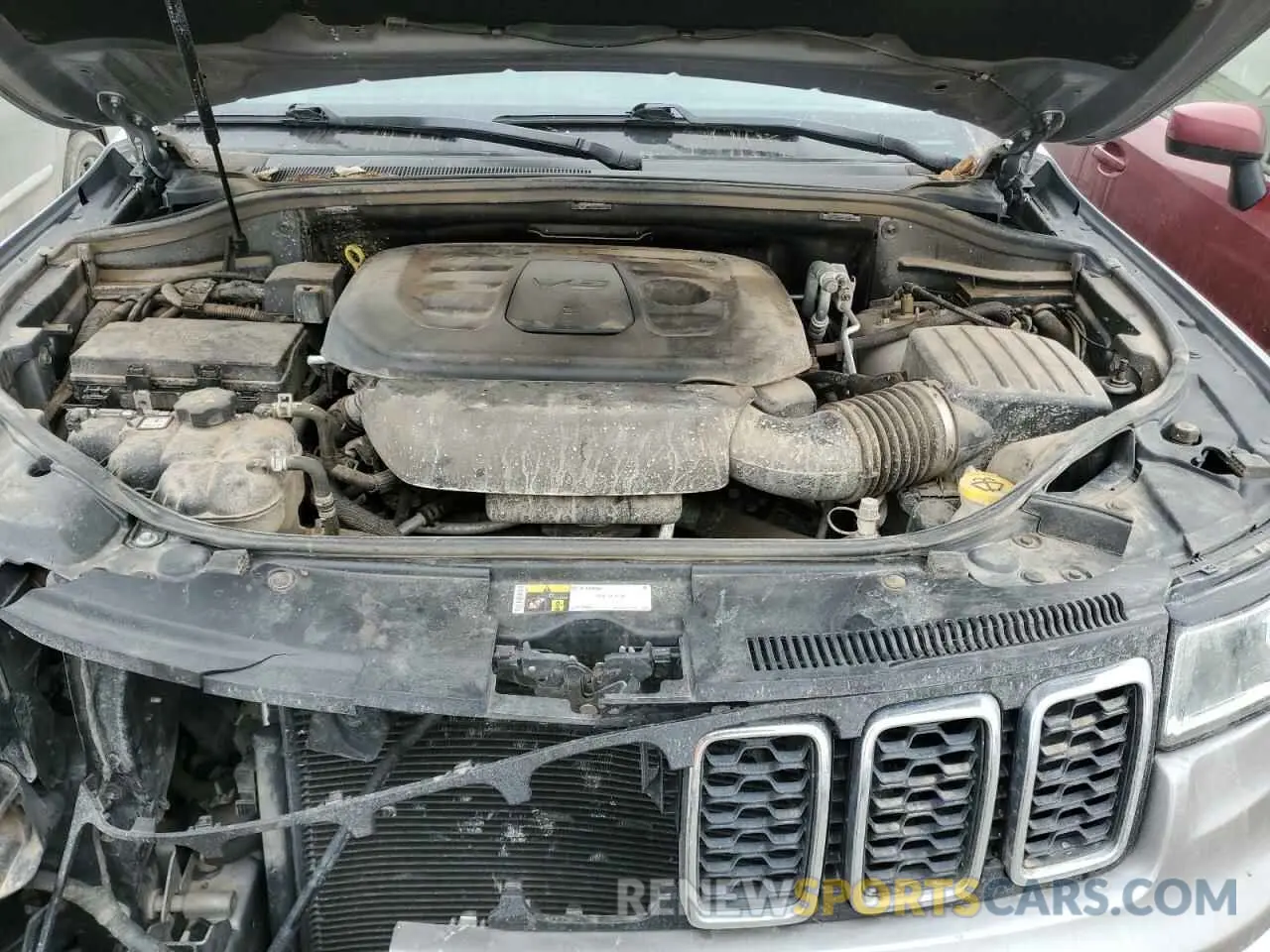 11 Photograph of a damaged car 1C4RJFBG4KC680312 JEEP GRAND CHER 2019
