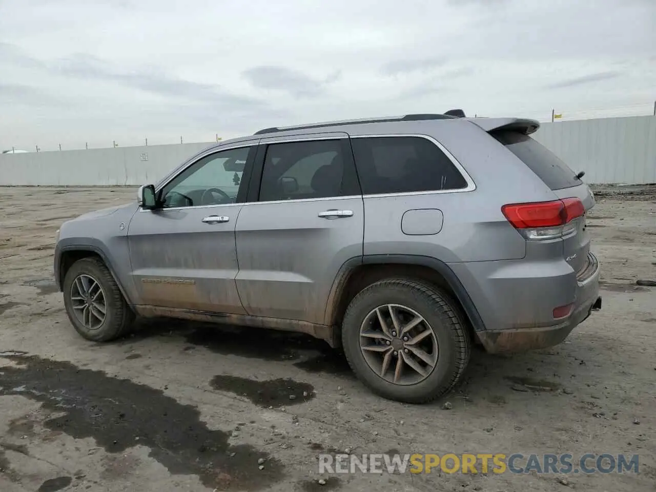 2 Photograph of a damaged car 1C4RJFBG4KC680312 JEEP GRAND CHER 2019